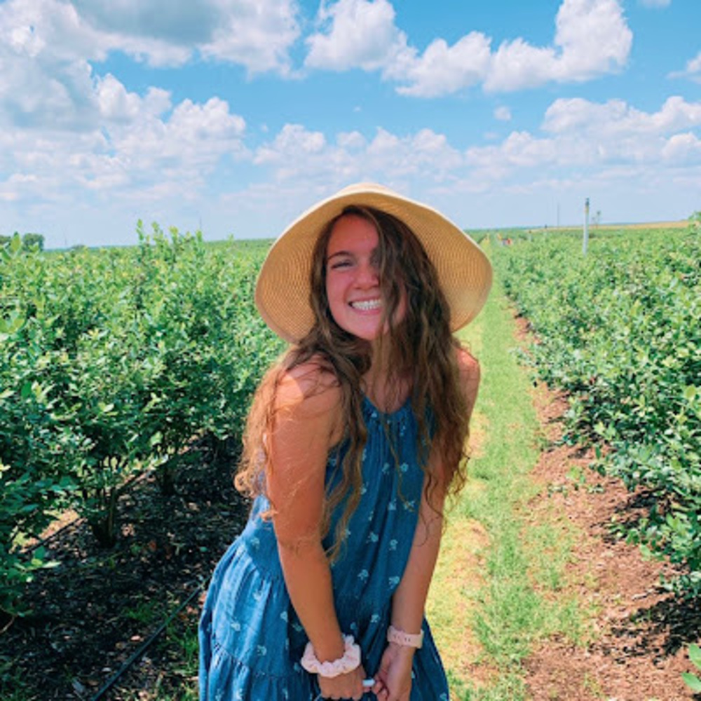 Meet your Posher, Maddy